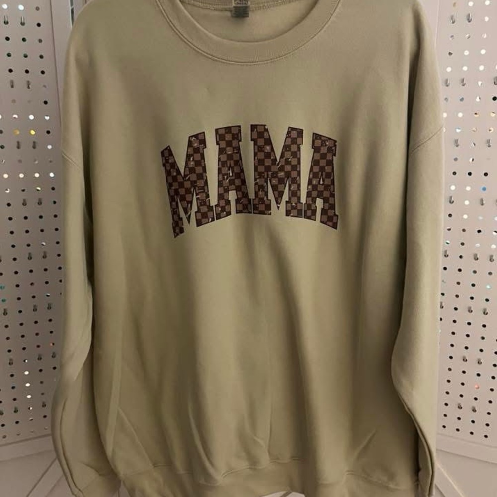 Beige 'MAMA' Graphic Sweater